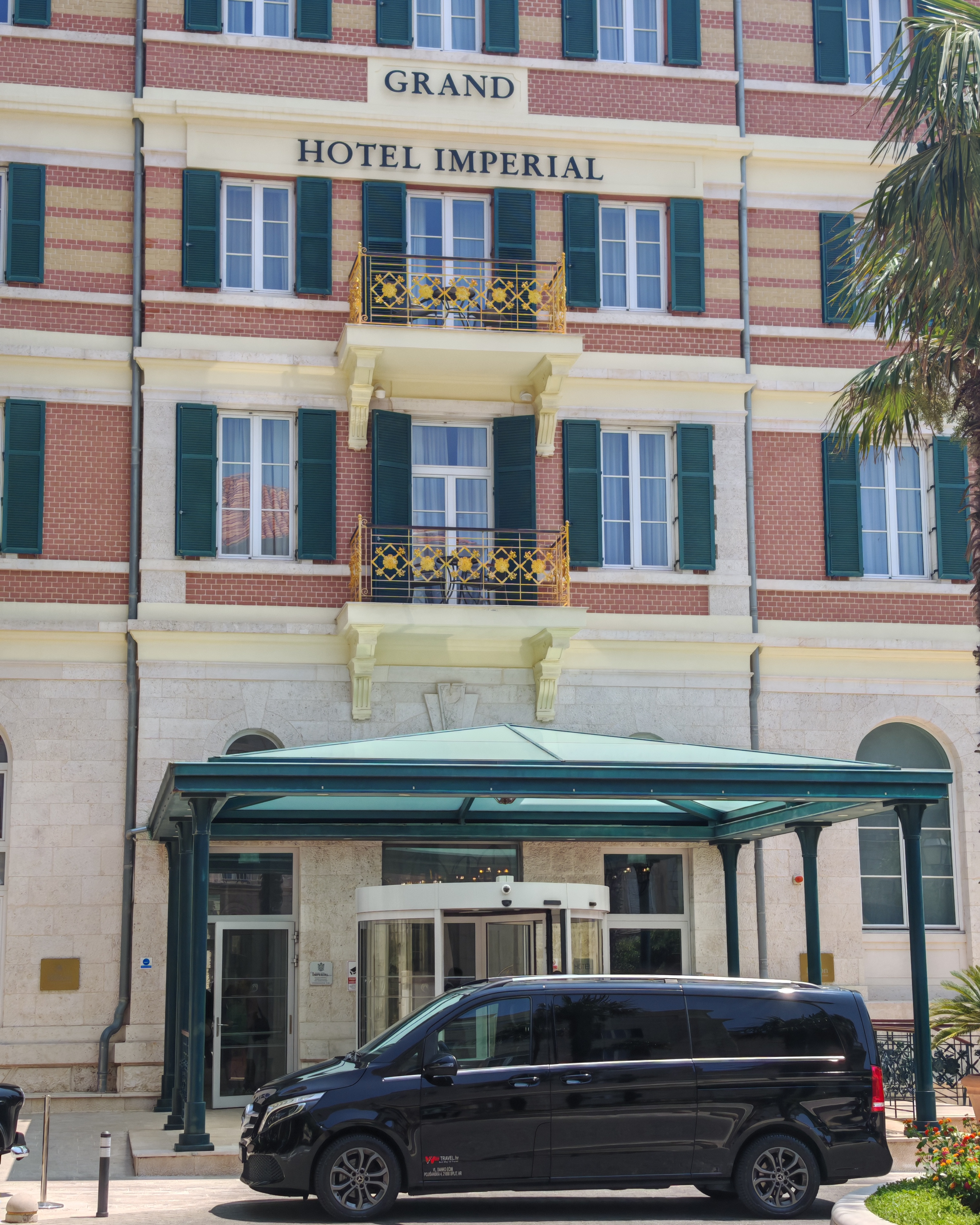 private-transfer-dubrovnik-to-split-mercedes-v-class