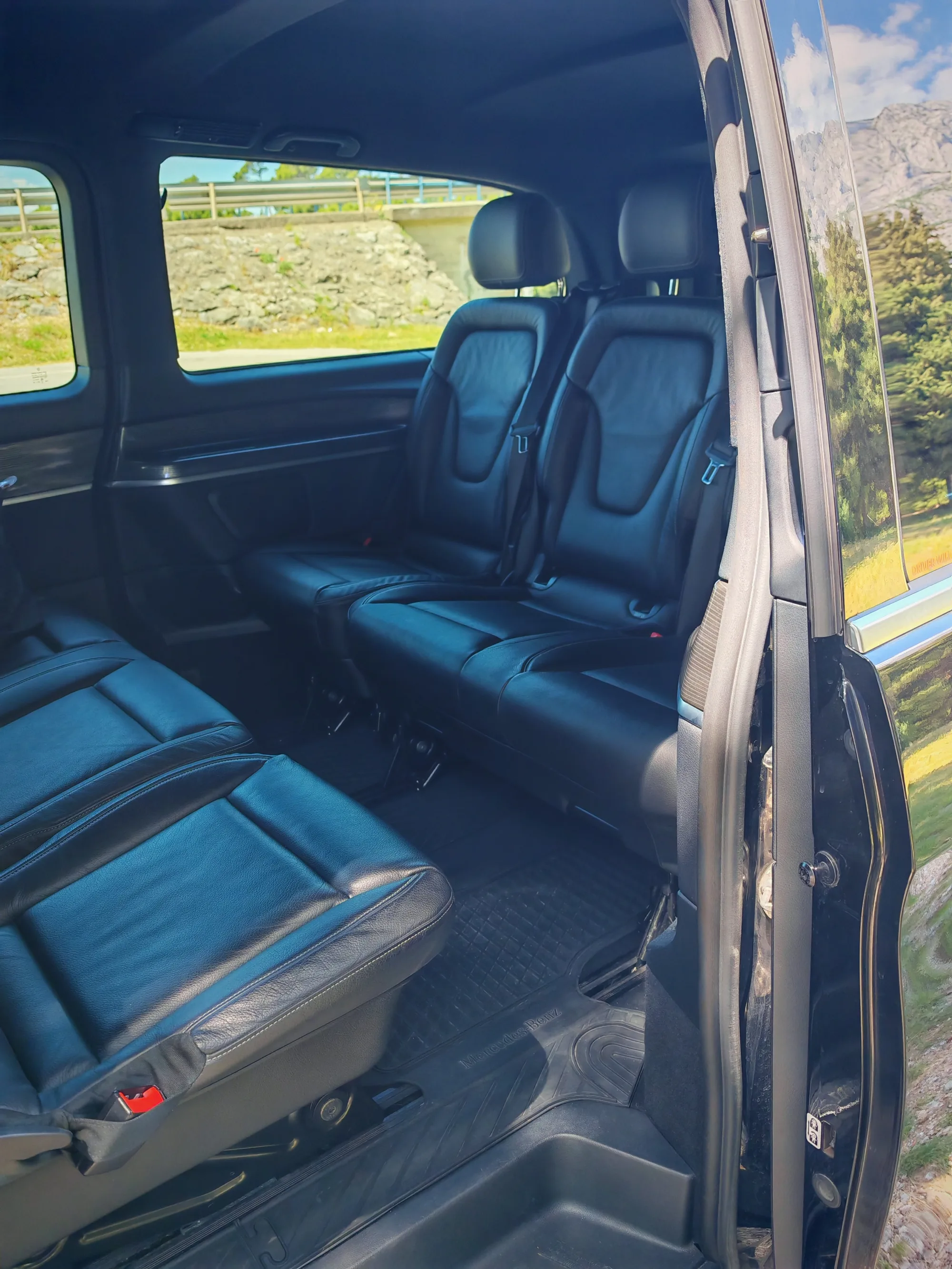 Mercedes-Benz van interior for private transfer from Sarajevo to Split