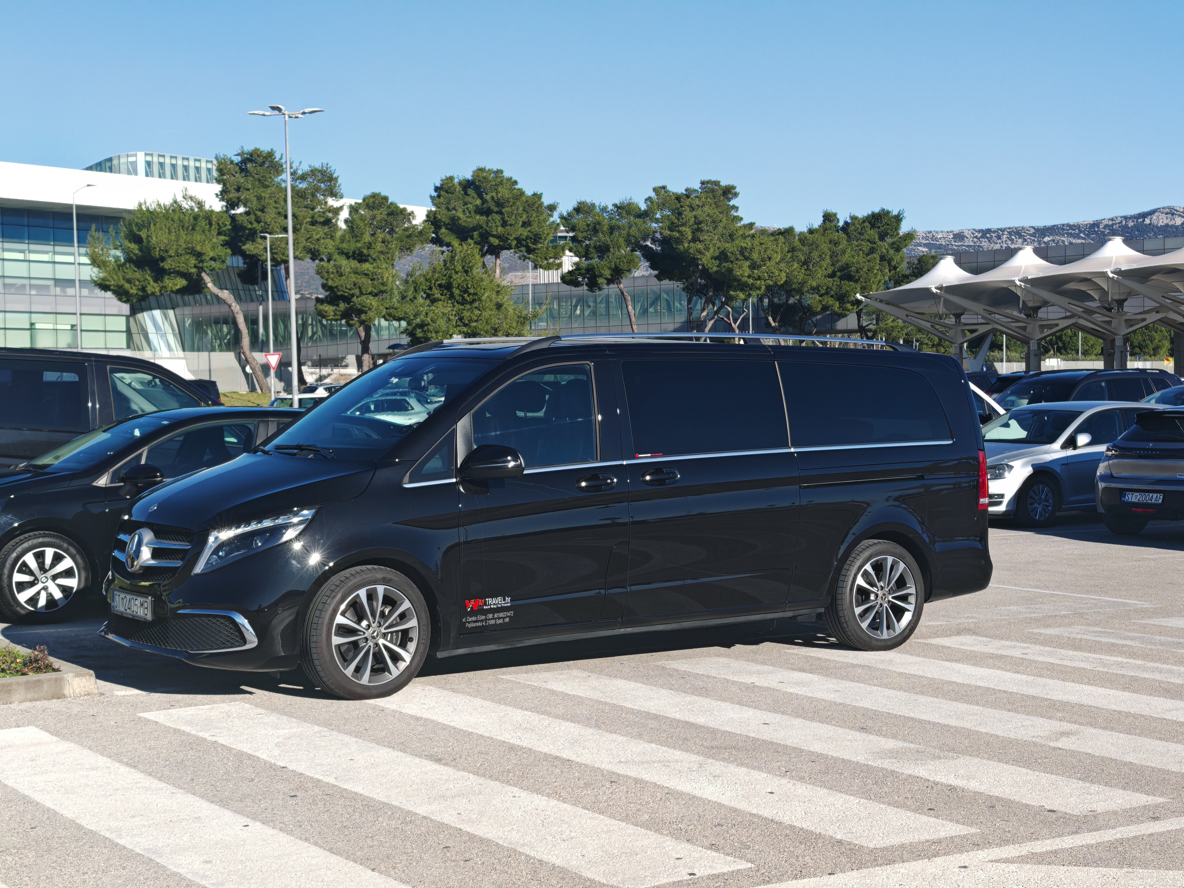 Mercedes-Benz V-Class private transfer to Plitvice Lakes Mercedes-Benz V-Class private transfer to Plitvice Lakes