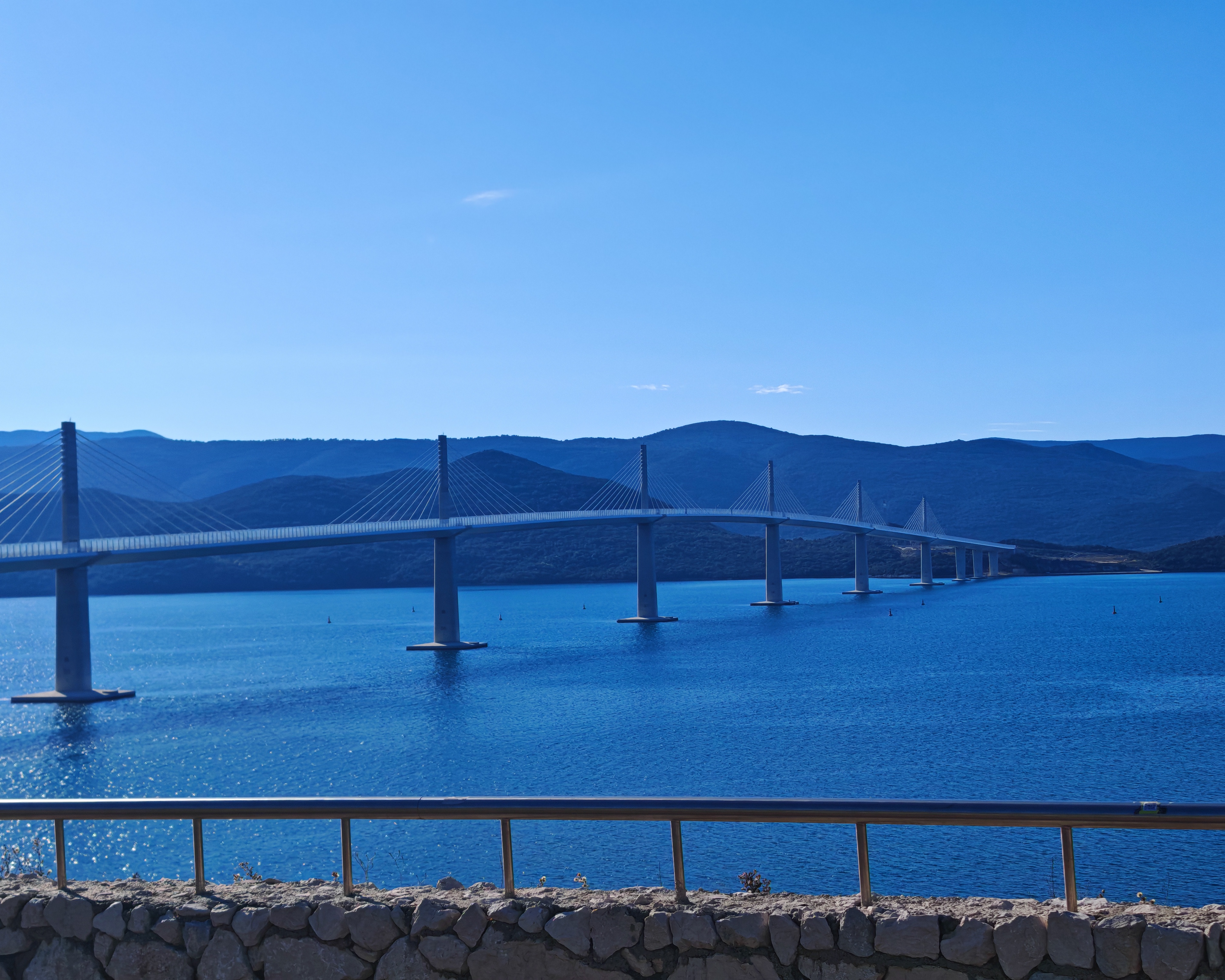 Private transfer from Split to Dubrovnik with a view of Dubrovnik Old Town